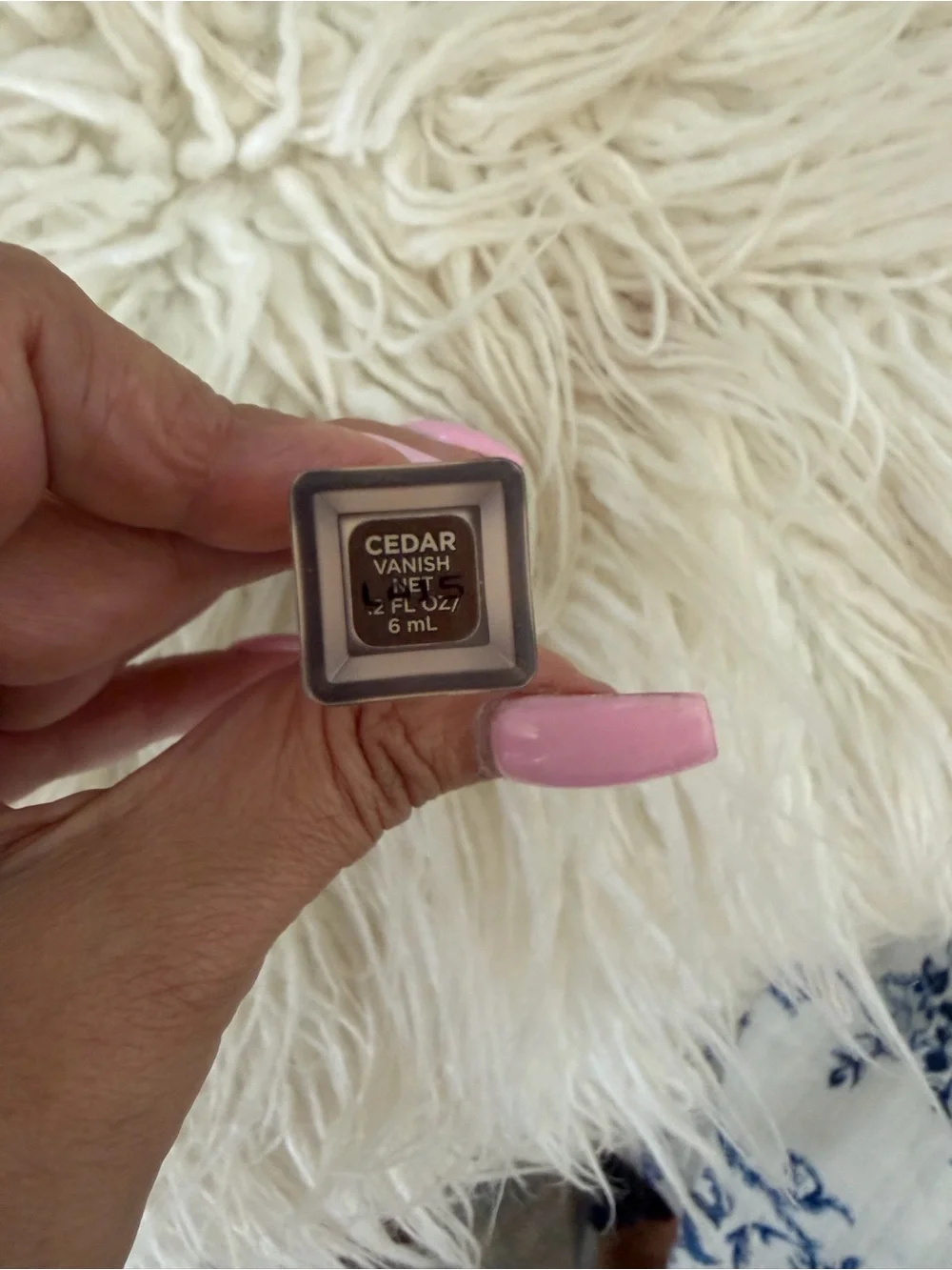 Hourglass vanish airbrush concealer